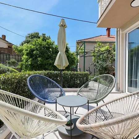 Natale Апартаменти Задар