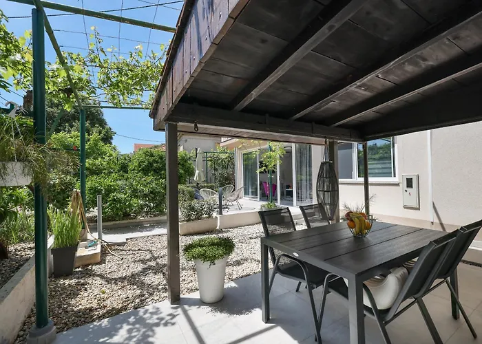 Natale Apartamento Zadar